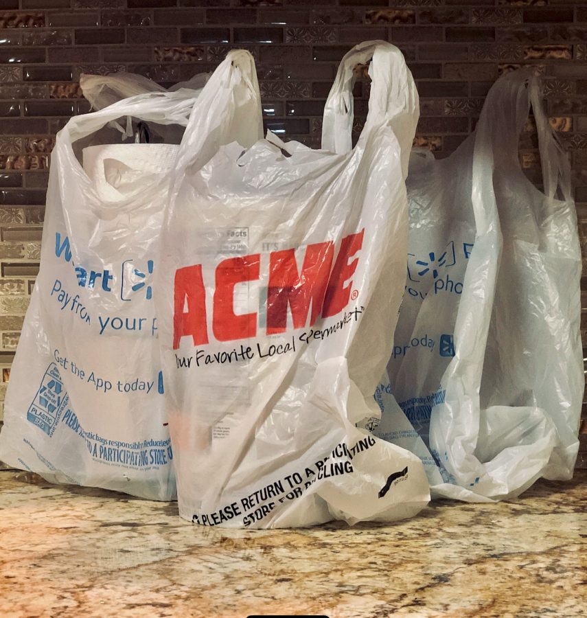 Walmart and ACME are among stores that gives away plastic bags due to states like New Jersey implementing a ban to have an environmental country. 